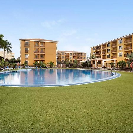 Be Happy 77 Apartment Arona  Bagian luar foto