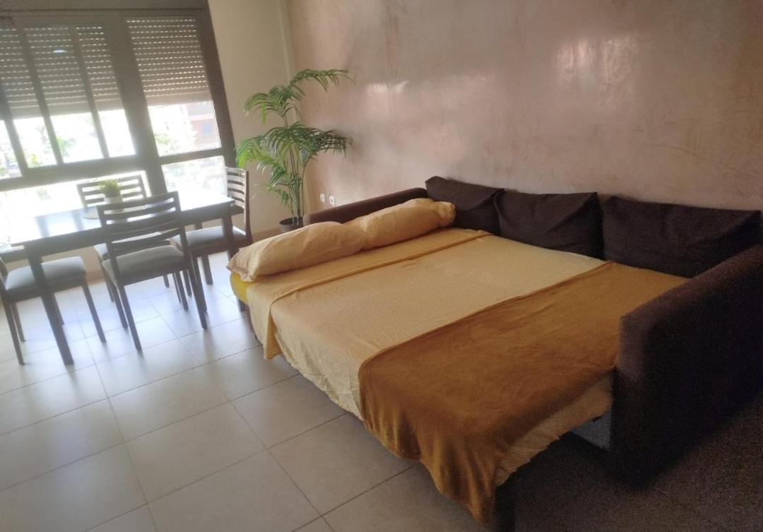 Be Happy 77 Apartment Arona  Bagian luar foto